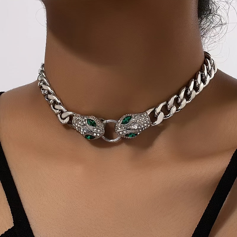 Fashionable Light Luxury Snake Chain Necklace, High-End Design, Hip-Hop Cool Style, Unique Women's Necklace