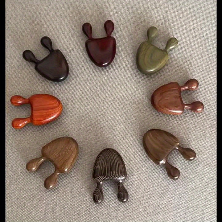 Natural Wood Facial Massage Massager Suitable for - Regenerated Wood V-Face Massager Tool, Portable Acupressure Massager for Puffiness, Under-Eye Wrinkle & Face Lifting, for Home Skincare