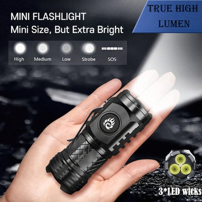 High-brightness mini flashlight, 3 high-brightness LED cores, frog-eye lens, 14500 battery, ultra-bright USB rechargeable, clip-on design, only 50g, lightweight and portable, suitable for home use, night road lighting, outdoo