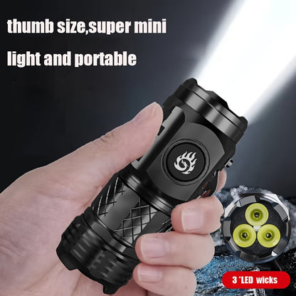 High-brightness mini flashlight, 3 high-brightness LED cores, frog-eye lens, 14500 battery, ultra-bright USB rechargeable, clip-on design, only 50g, lightweight and portable, suitable for home use, night road lighting, outdoo