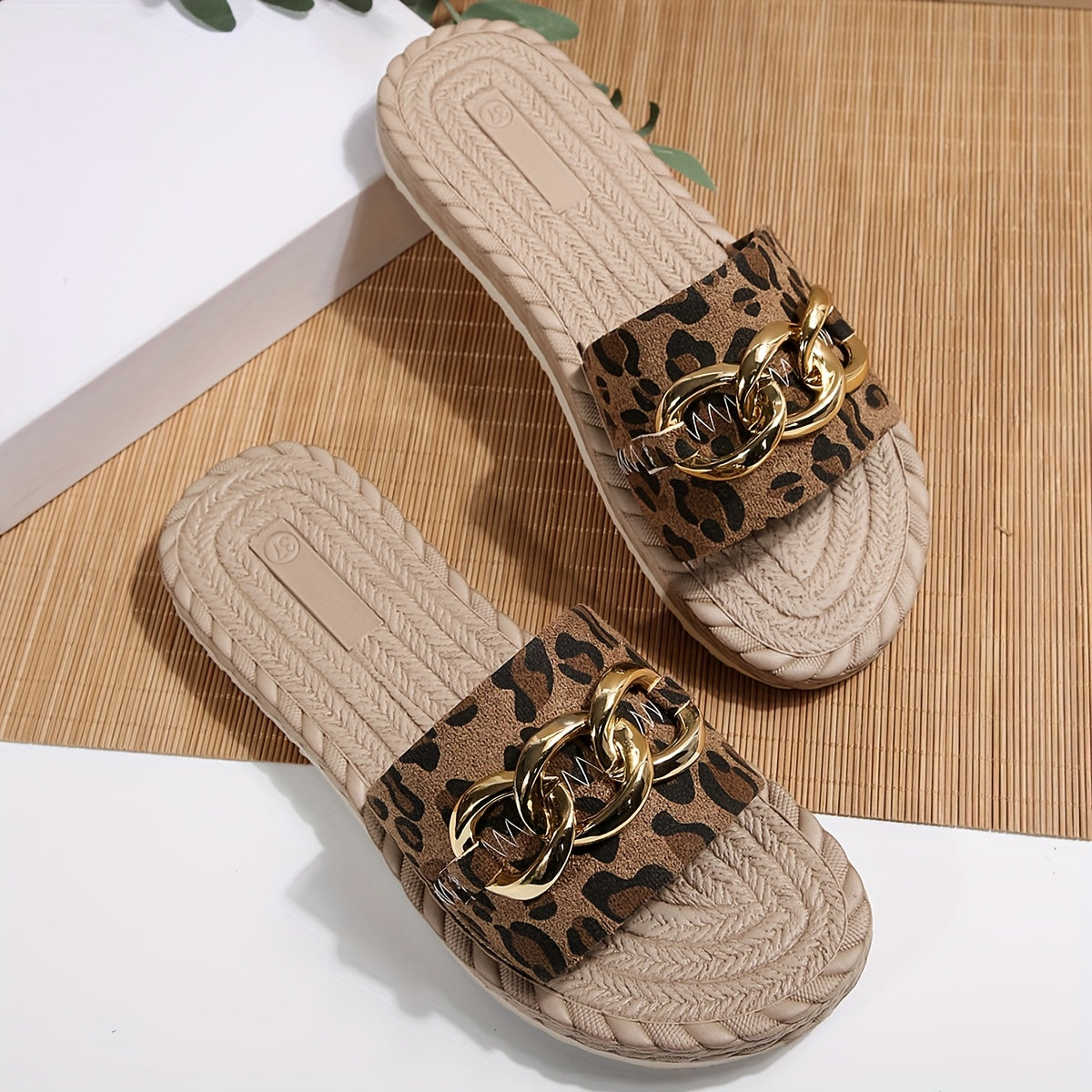 New Women's Leopard Print Cool Slippers, Lightweight EVA Outsole, Wear Leisure and Entertainment Vacation Beach Birthday Gift Slippers, Women Shoes