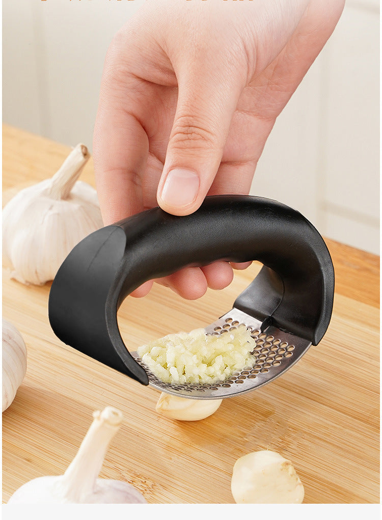 Stainless Steel Garlic Press Crusher – Manual Garlic Mincer & Chopping Tool for Kitchen