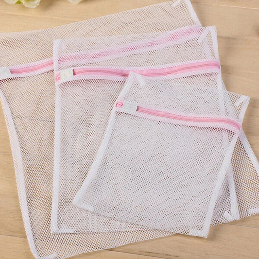 Bra & Underwear Laundry Bags Set, 3-Piece Zippered Mesh Wash Bags for Delicates and Lingerie Protection
