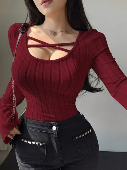 Women’s Ribbed Knit Long Sleeve T-Shirt with Square Neck and Cross Strap, Slim Fit Solid Color Casual Top for Autumn and Winter Streetwear