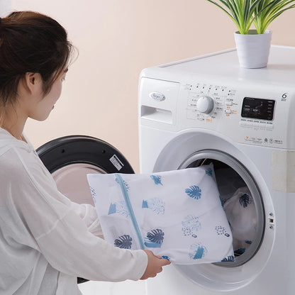 Laundry Bags Set, 6-Piece Fine Mesh Wash Bags for Clothing, Cute Print Laundry Organizer Pouches