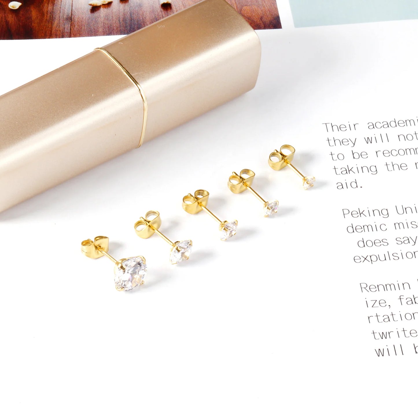 LUXUSTEEL Stainless Steel Crystal Stud Earrings for Men and Women, Round Clear Cubic Zirconia 4-Prong Tragus and Lobe Jewelry, 1 Pair (2 Pieces)