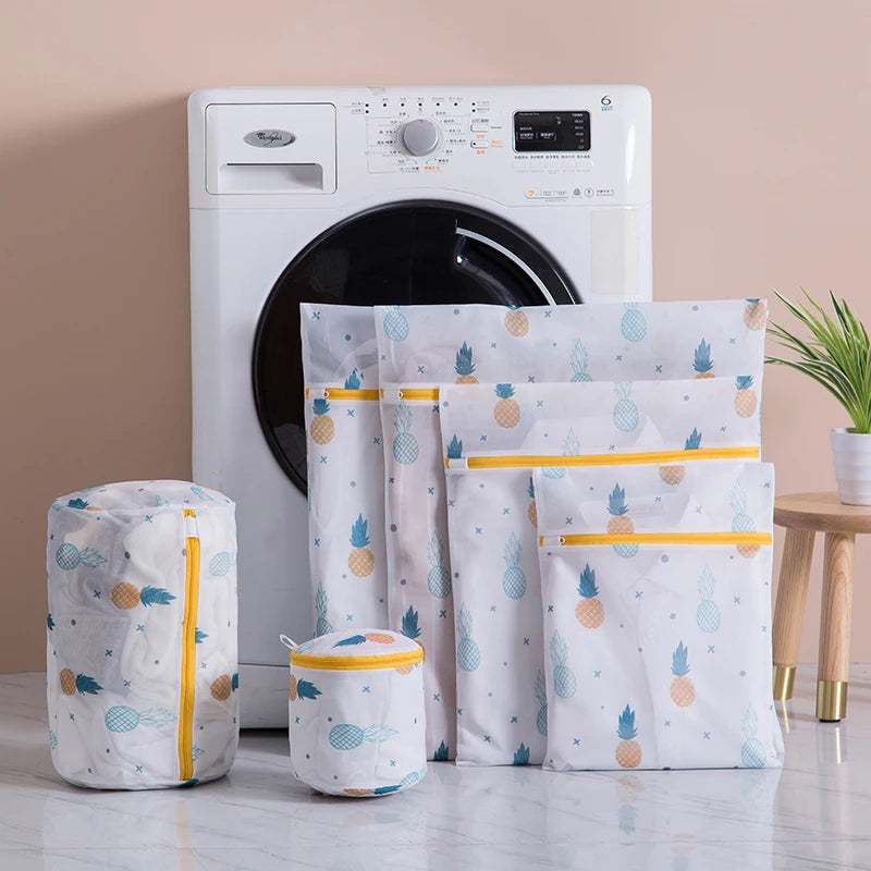 Laundry Bags Set, 6-Piece Fine Mesh Wash Bags for Clothing, Cute Print Laundry Organizer Pouches