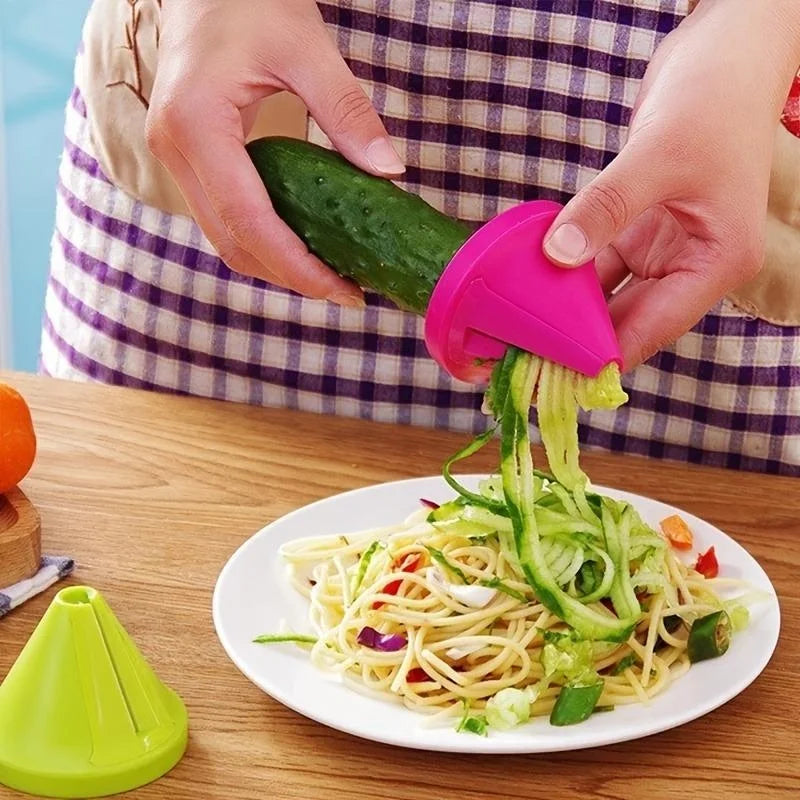 Kitchen Rotating Shredder – Manual Spiral Peeler Vegetable Slicer for Fruit, Potato, and Radish