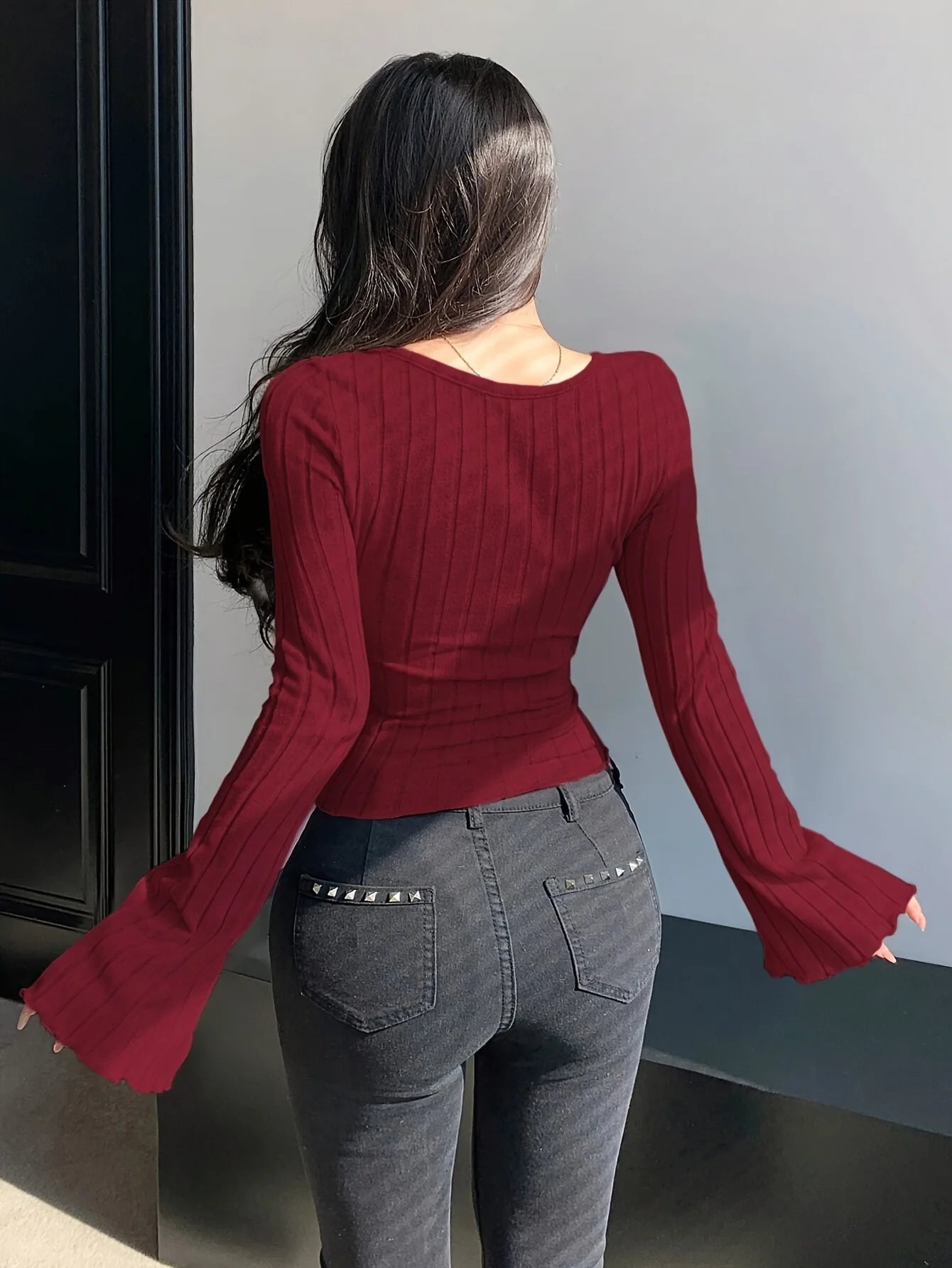 Women’s Ribbed Knit Long Sleeve T-Shirt with Square Neck and Cross Strap, Slim Fit Solid Color Casual Top for Autumn and Winter Streetwear