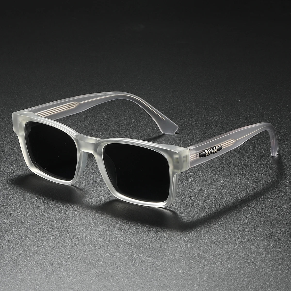 Square Polarized Sunglasses for Men and Women with Metal Core Frame, UV400 Protection, Unisex Fashion Eyewear for Travel, Driving, and Outdoor Activities