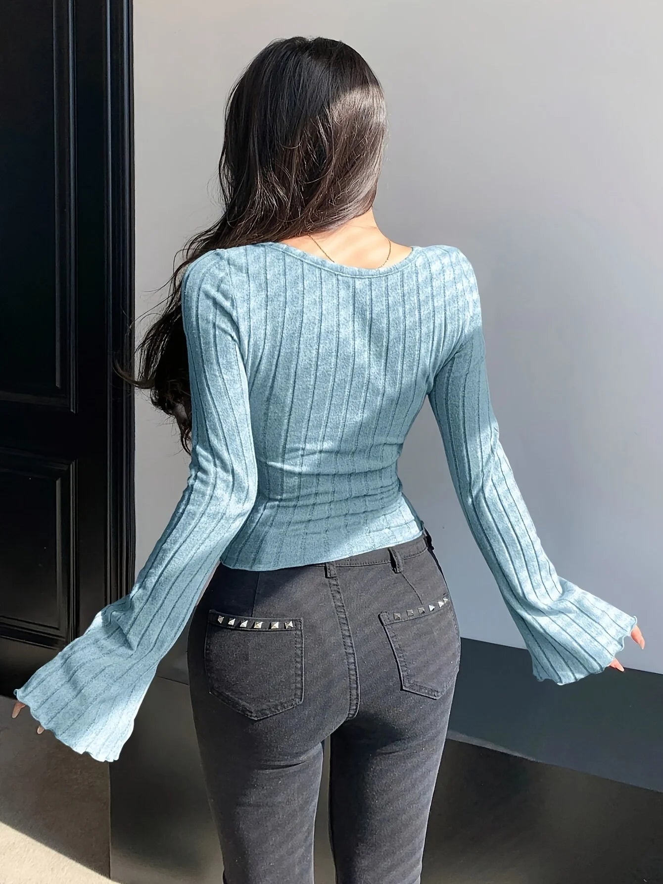 Women’s Ribbed Knit Long Sleeve T-Shirt with Square Neck and Cross Strap, Slim Fit Solid Color Casual Top for Autumn and Winter Streetwear