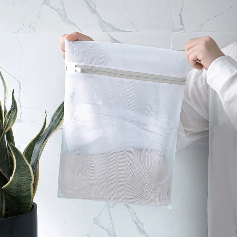 Mesh Laundry Bags for Delicates, Reusable Zippered Lingerie Wash Bags Set for Underwear and Clothes Protection