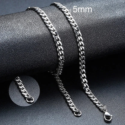 Vnox Stainless Steel Cuban Link Chain Necklace for Men and Women, Thick Miami Curb Chain, Waterproof Silver Unisex Jewelry
