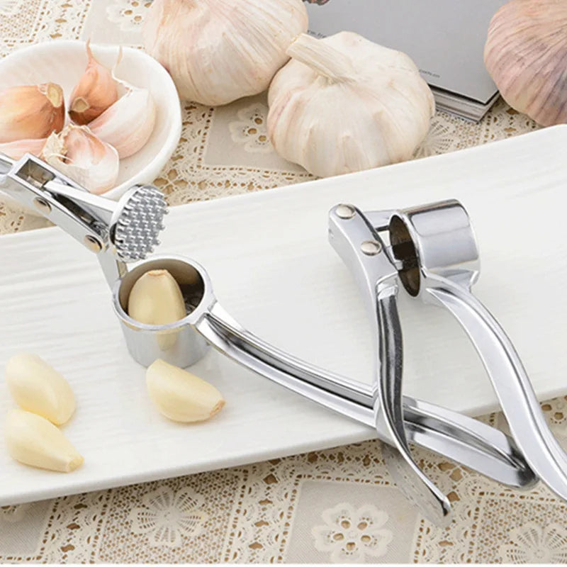 Stainless Steel Garlic Press Crusher & Mincer, Manual Garlic Smasher Squeezer Kitchen Grinding Tool