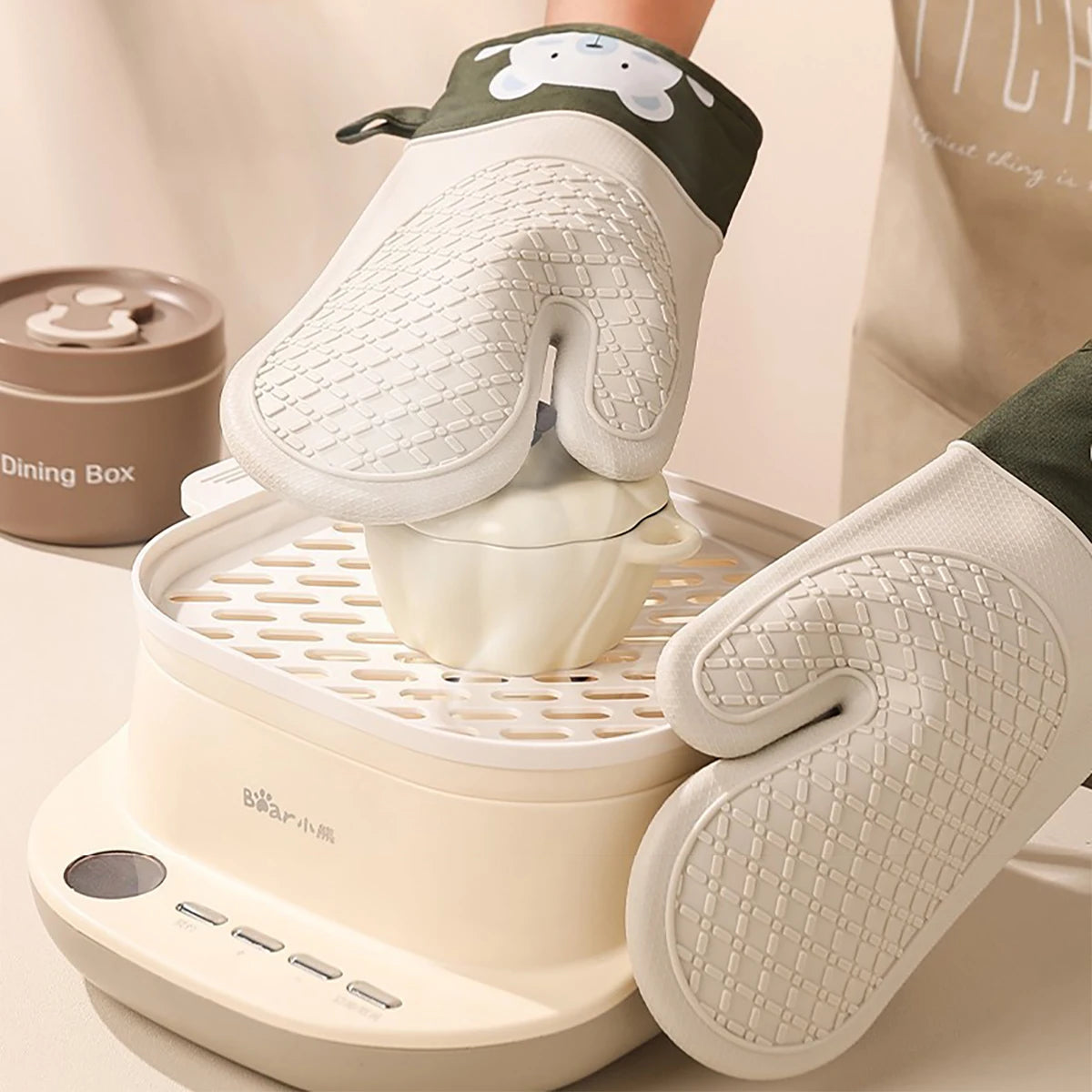 2PCS Silicone Oven Gloves – Thickened Heat Insulation Anti-Slip Anti-Scald Kitchen Baking Gloves