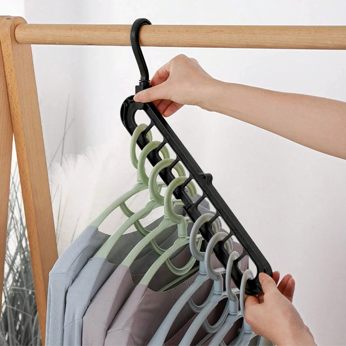 Solid Wood Multi-Hook Clothes Hanger – Vintage Wooden Organizer with 8 Hooks for Underwear & Accessories
