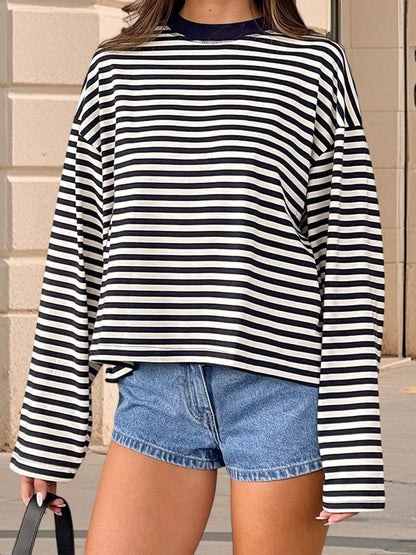 Women’s Retro Striped Long Sleeve T-Shirt, Loose Fit Crew Neck Casual Top, Vintage Streetwear Fall Pullover Tee for Ladies