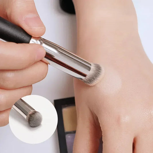 Premium Foundation and Concealer Brush Set, Dense Blending Contour and Blusher Makeup Brushes with Wooden Handle, Flawless Under-Eye Face Brush Set