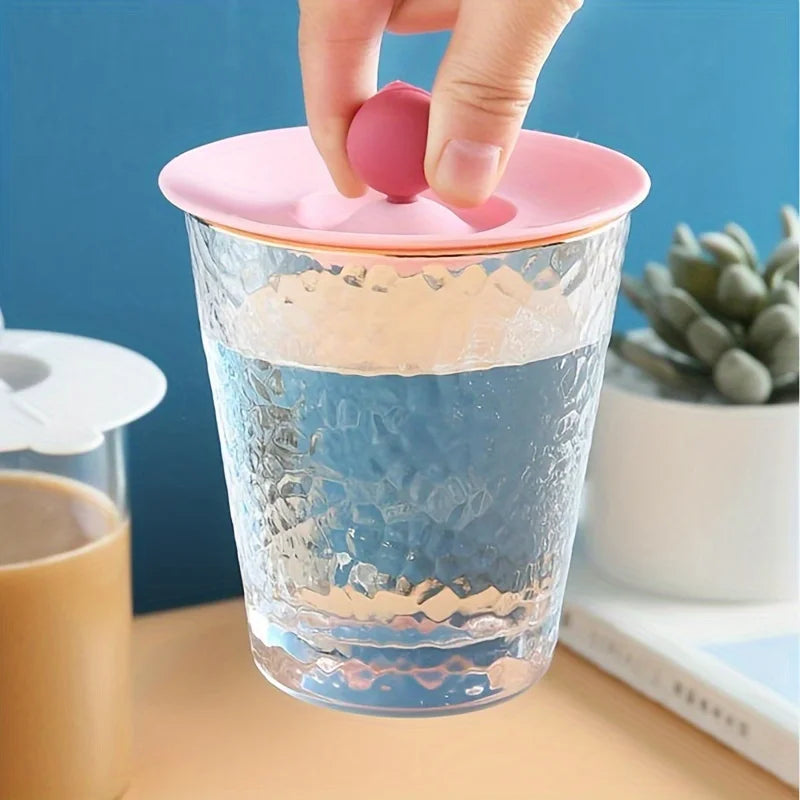 Round Heat-Resistant Cup Lid Cover – Non-Toxic Silicone Universal Mug Lid with Spoon Holder