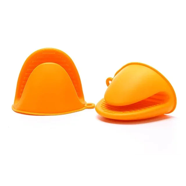 2PCS Silicone Cooking Pinch Grips – Mini Oven Mitts Potholders for Kitchen, Baking, Air Fryer, Microwave, and BBQ