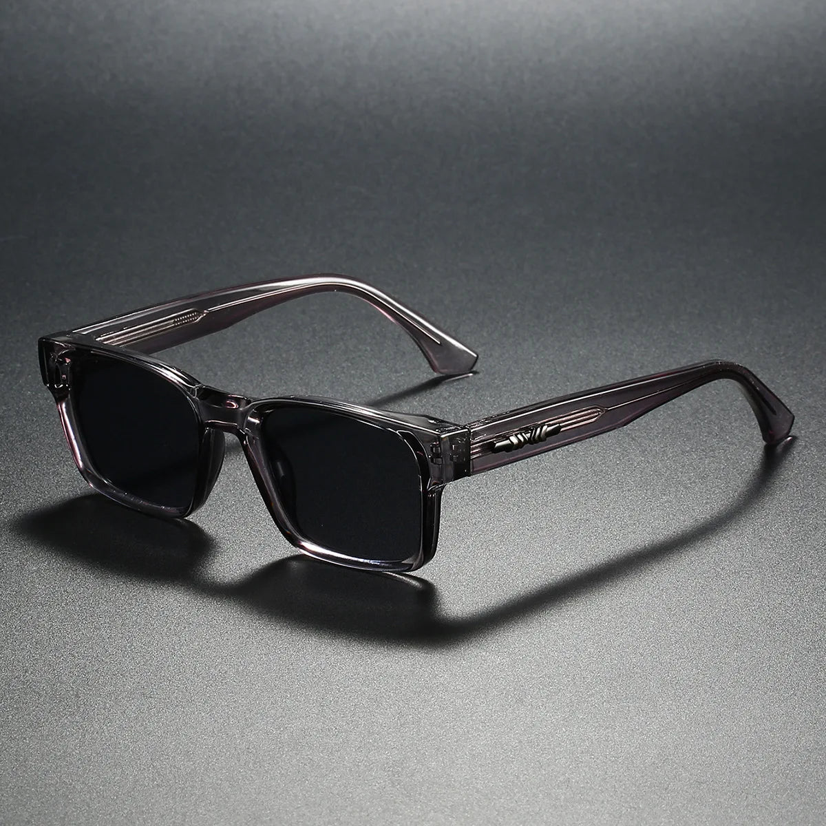 Square Polarized Sunglasses for Men and Women with Metal Core Frame, UV400 Protection, Unisex Fashion Eyewear for Travel, Driving, and Outdoor Activities