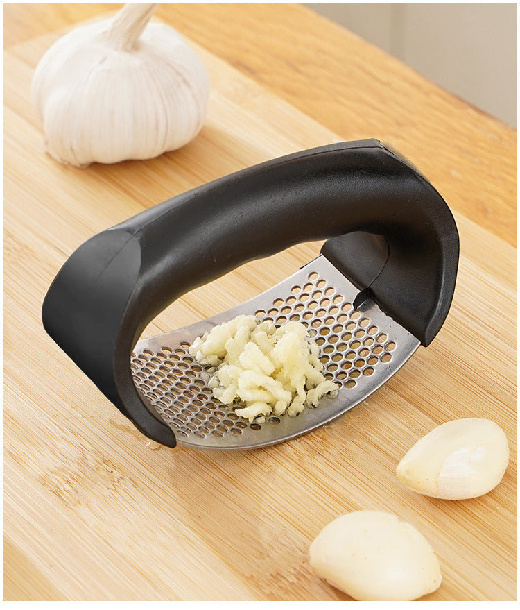 Stainless Steel Garlic Press Crusher – Manual Garlic Mincer & Chopping Tool for Kitchen