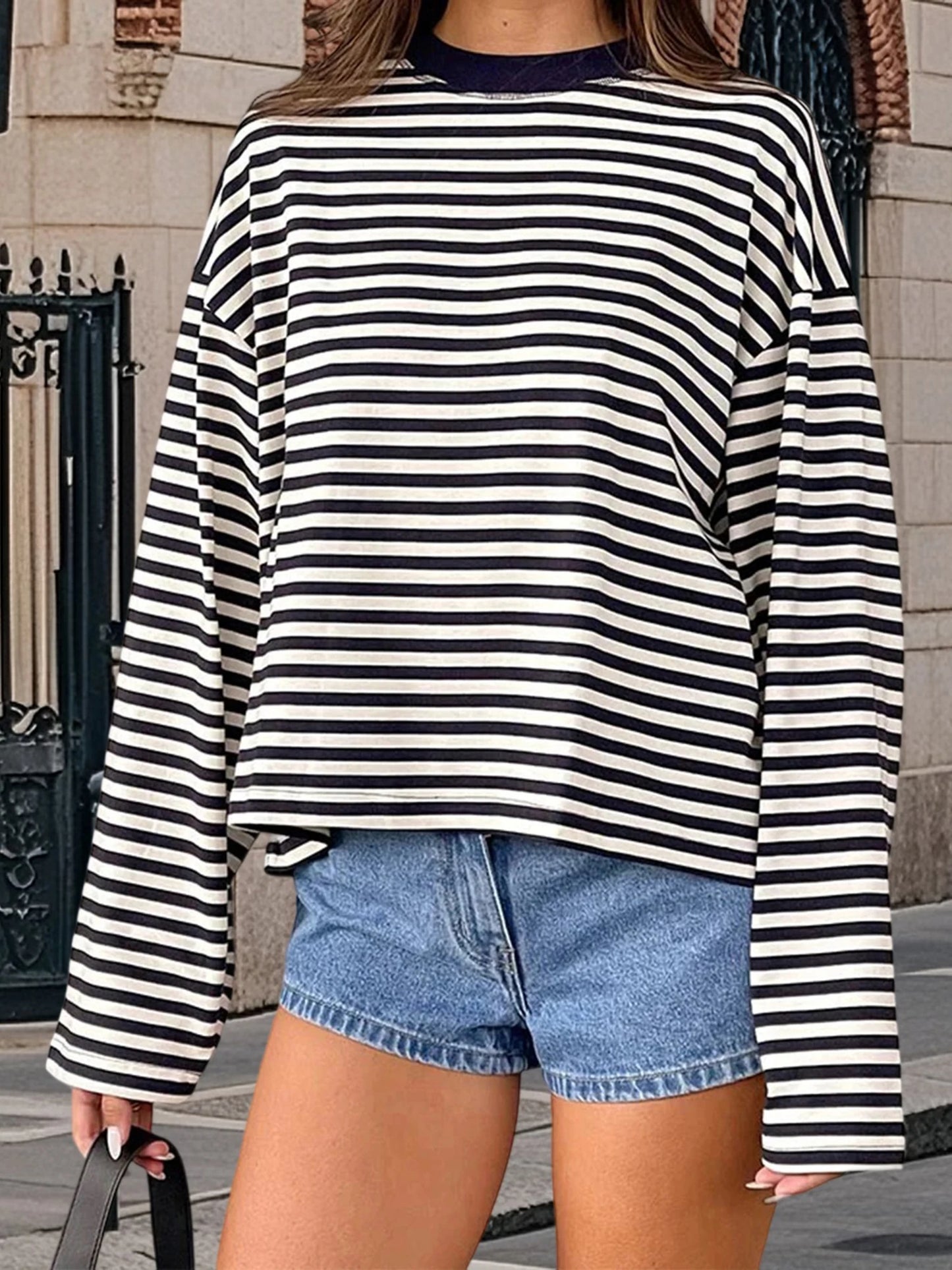Women’s Retro Striped Long Sleeve T-Shirt, Loose Fit Crew Neck Casual Top, Vintage Streetwear Fall Pullover Tee for Ladies