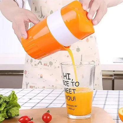 Large Caliber Manual Juicer, Portable Citrus Fruit Squeezer Cup for Orange, Lemon & Multi-Fruit Juice