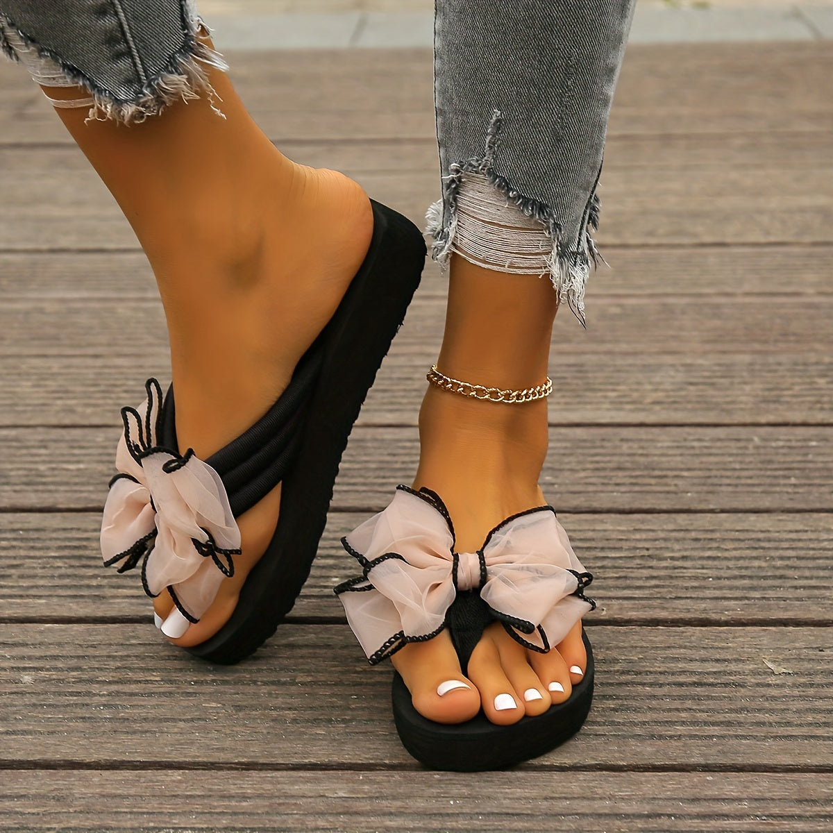 3Cm Pink Bow Flip-Flops, New 2026 Beach Sandals for Women, Stylish Thick-Soled Wedge Sandals for Summer, Perfect for Wearing by The Sea with Floral Designs., Women Shoes